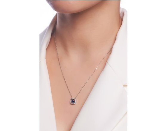 pendant model PE00568 Sapphire.jpg